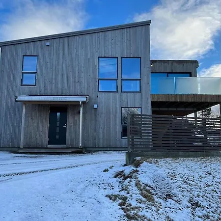 Romslig Pa Strandodden Leilighet *